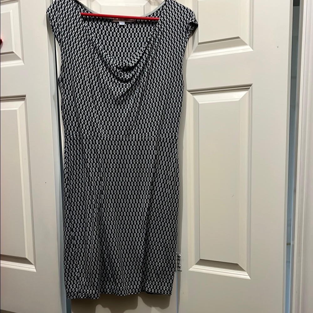 Boden sz 10 Elegant Neck - Grey and White Patterned Dress.